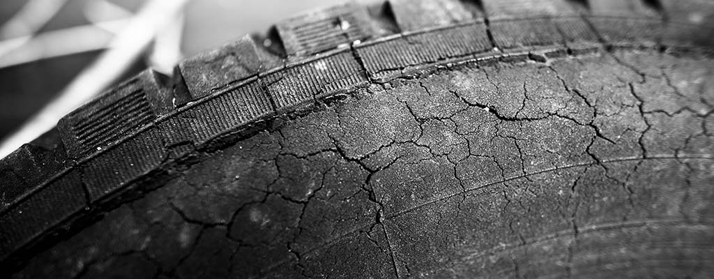 spot sign on tire