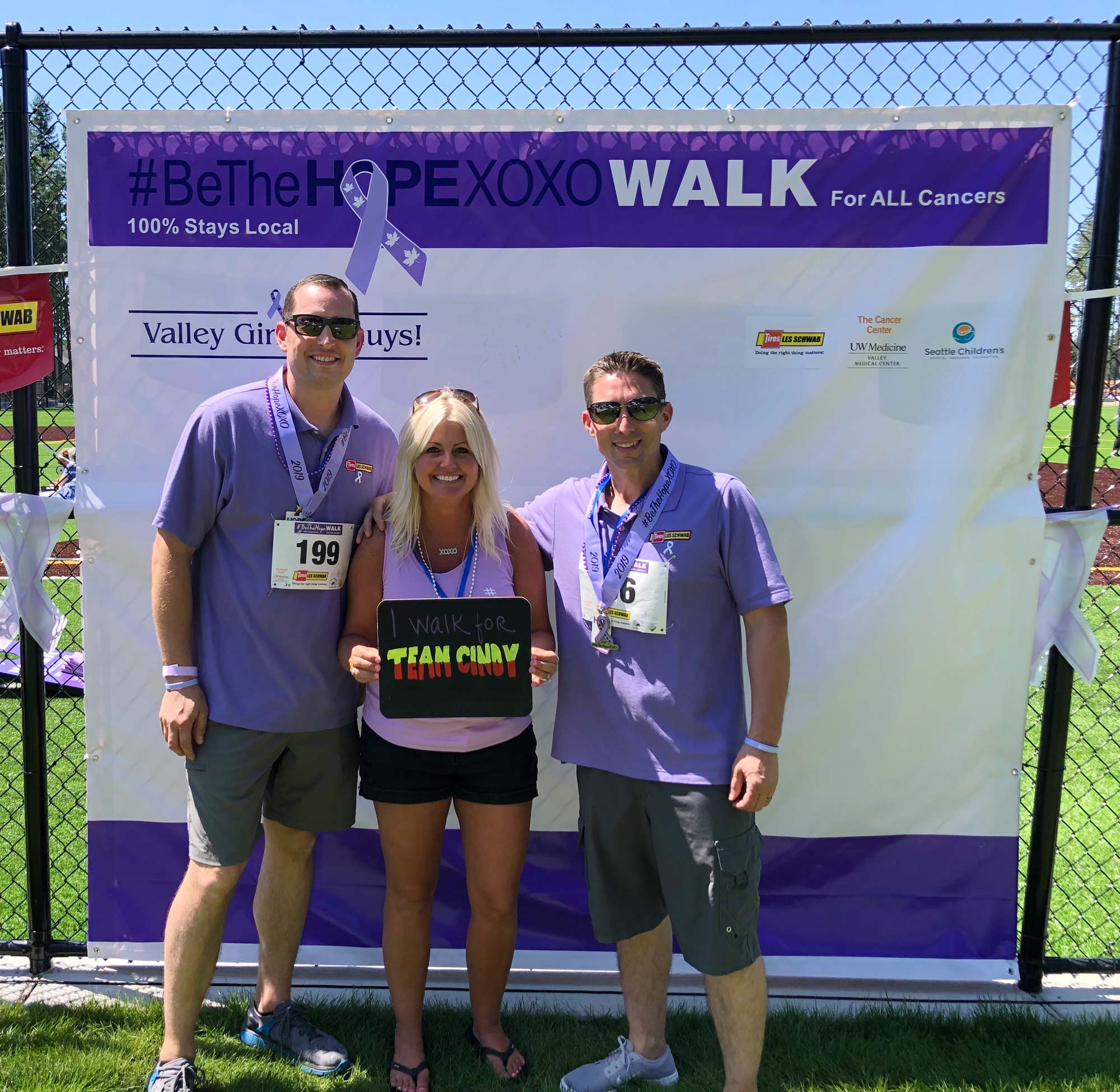 Les Schwab employees supporting the Be The HOPE Walk